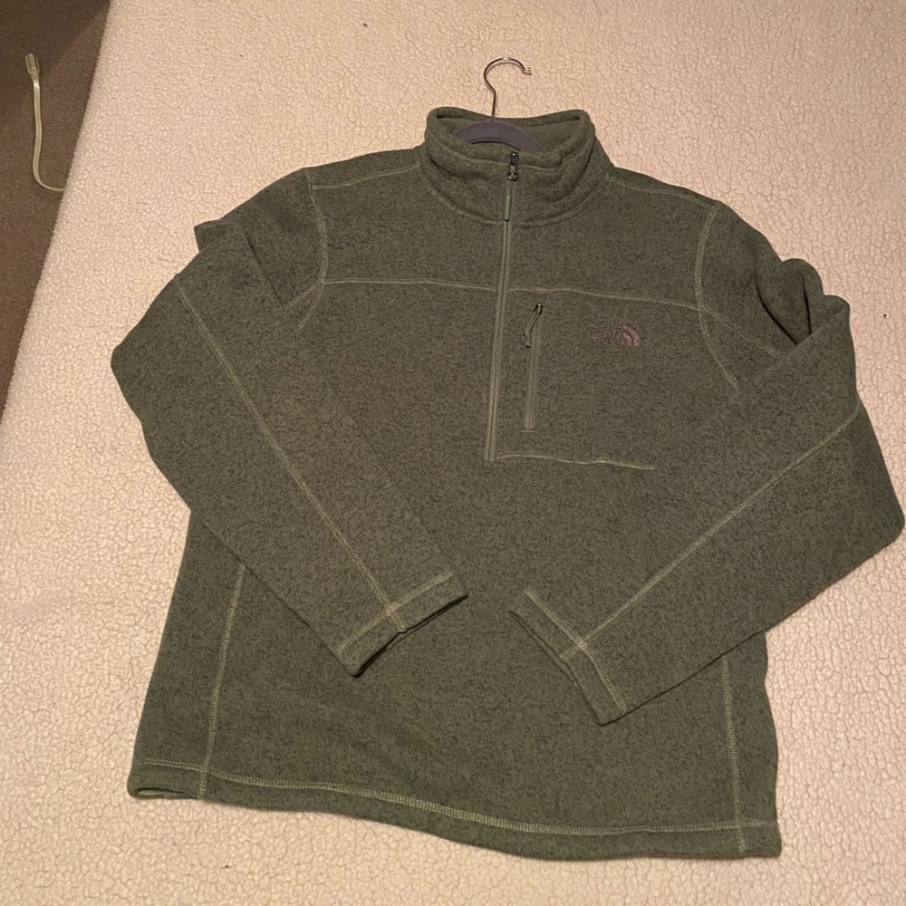 Men’s North Face fleece